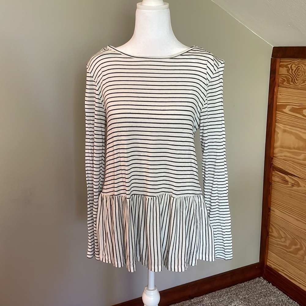Ginger G Black White Stripe Long Sleeve Ruffle Top Blouse Medium